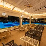 Champion Village Semesteranläggning (resort)