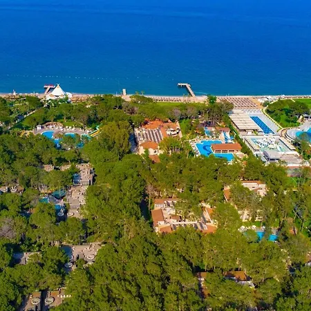 Ośrodek wypoczynkowy Champion Village 5*