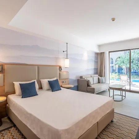 Champion Village Ośrodek wypoczynkowy 5*