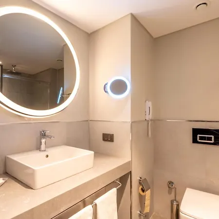 Champion Village Ośrodek wypoczynkowy 5*