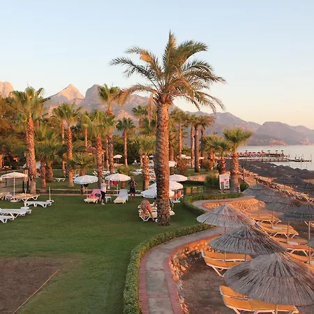 Resort Champion Village